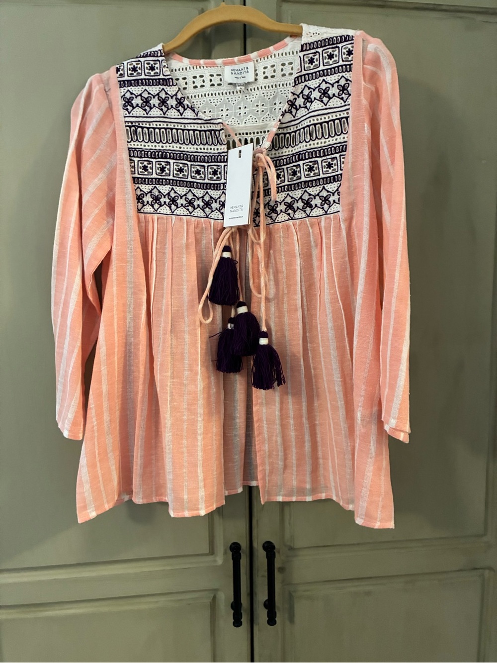 NWT HEMANT & NANDITA PINK STRIPPED COTTON OPEN TASSLE BLOUSE SZ S